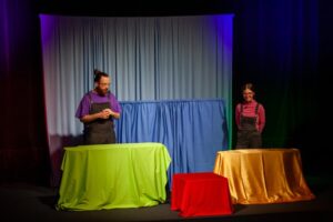 Śremski ośrodek kultury spektakl ,,karola i przyjaciele każdy coś ma!'' 9